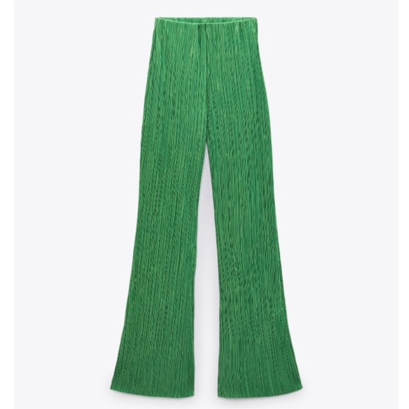 Zara plisse set - Picture 2 of 2